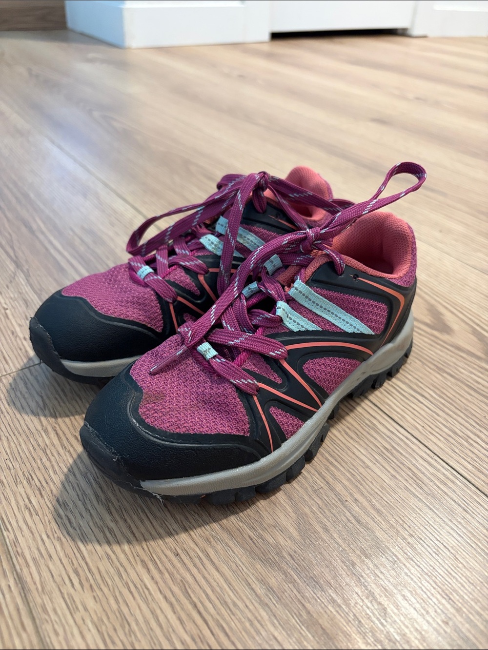 Girls Magenta Trail Sneakers with Aqua Accents
